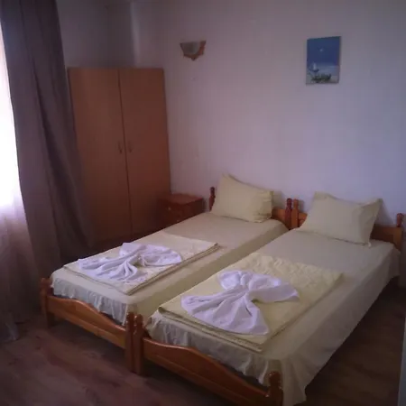Къща за гости Kupenovi